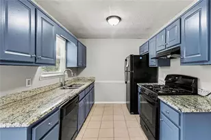 3242 Carmel Dr, Douglasville, GA 30135 - Photo 8