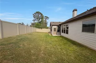 1027 Halletts Peak Pl, Lawrenceville, GA 30044 - Photo 8