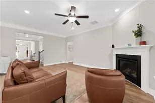 6870 Kate Ln, Flowery Branch, GA 30542 - Photo 8