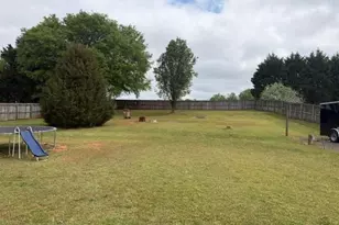 432 Raymond Dr, Winder, GA 30680 - Photo 20