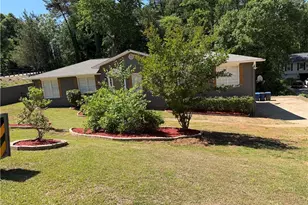 3336 Camelot Dr, Marietta, GA 30062 - Photo 10