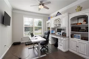 8455 Post Oak Ln, Gainesville, GA 30506 - Photo 10