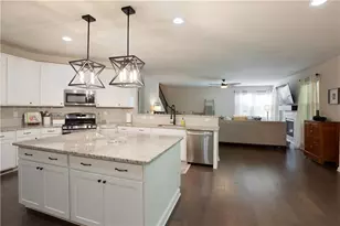 8455 Post Oak Ln, Gainesville, GA 30506 - Photo 18