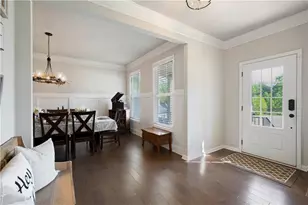 8455 Post Oak Ln, Gainesville, GA 30506 - Photo 6