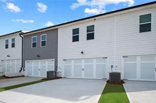 404 Reflection Dr, Stockbridge, GA 30281 - Photo 4