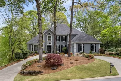 210 Lakeside Drive NW, Kennesaw, GA 30144 - Photo 1