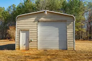 7324 Freeman Rd, Cumming, GA 30028 - Photo 4