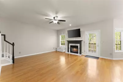 3656 Castle View Court, Suwanee, GA 30024 - Photo 10