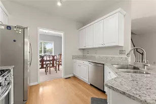 3656 Castle View Ct, Suwanee, GA 30024 - Photo 14