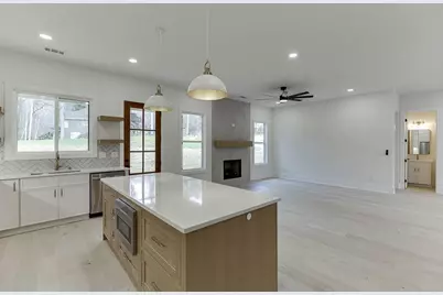 5422 Copper Creek Road, Flowery Branch, GA 30542 - Photo 18