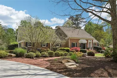 1005 16th Fairway, Sandy Springs, GA 30350 - Photo 2