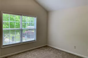 1733 Oak Brook Ln NW, Kennesaw, GA 30152 - Photo 12