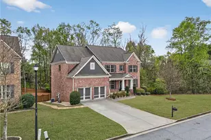 490 Brookwood Estates Dr, Alpharetta, GA 30005 - Photo 2