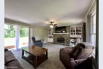 2960 Stuart Drive, Macon, GA 31204 - Photo 2