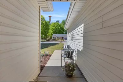 132 Amelia Creek Way, Lawrenceville, GA 30045 - Photo 4