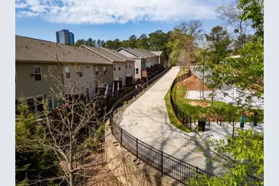 4062 Townsend Lane, Atlanta, GA 30346 - Photo 42