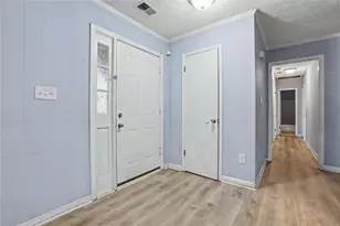 20 Lakeside Dr, Ellenwood, GA 30294 - Photo 4