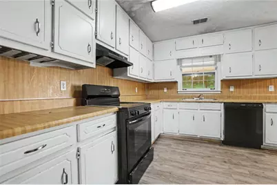 20 Lakeside Drive, Ellenwood, GA 30294 - Photo 12