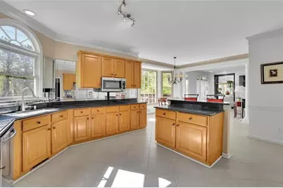 335 Trowbridge Lane, Lawrenceville, GA 30043 - Photo 12