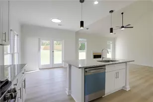 1116 Sadlers Close, Marietta, GA 30068 - Photo 12