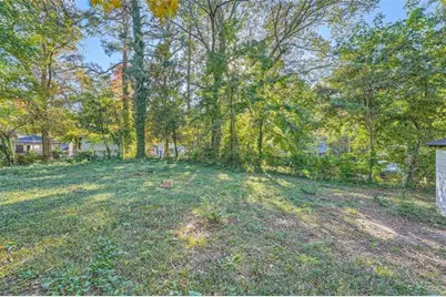 1866 Thompson Avenue, East Point, GA 30344 - Photo 16