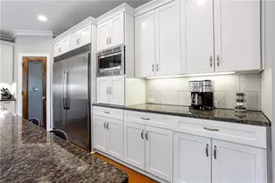 4902 Summer Wind Dr Dr, Buford, GA 30519 - Photo 12