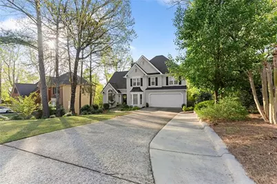 4820 Chesterfield Court, Suwanee, GA 30024 - Photo 8