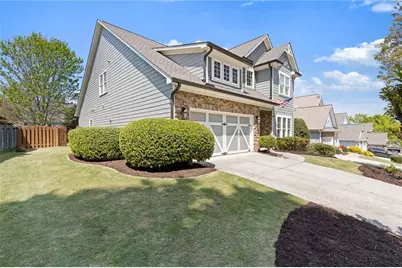 7839 Keepsake Lane, Flowery Branch, GA 30542 - Photo 2