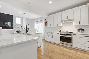 7839 Keepsake Ln, Flowery Branch, GA 30542 - Photo 8