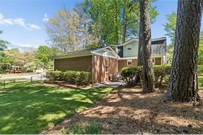 427 Angie Way SW, Lilburn, GA 30047 - Photo 40