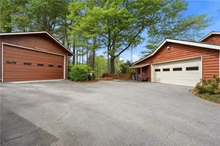 4228 Cove Ct NE, Marietta, GA 30067 - Photo 68