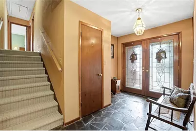 4228 Cove Court NE, Marietta, GA 30067 - Photo 10
