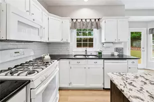 4085 River Green Pkwy, Duluth, GA 30096 - Photo 10