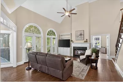 3014 Bradshaw Club Drive, Woodstock, GA 30188 - Photo 4