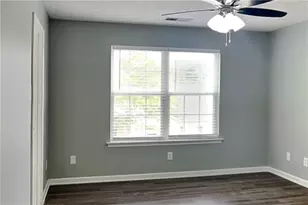 156 W Oaks Pl, Woodstock, GA 30188 - Photo 8