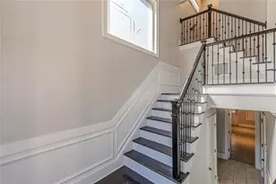 1930 Saxon Valley Cir NE, Atlanta, GA 30319 - Photo 18