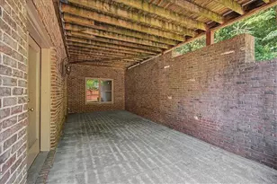 3880 Stratford Walk Circle NE, Atlanta, GA 30342 - Photo 38