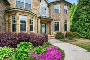 5175 Stefan Ridge Way, Buford, GA 30519 - Photo 2