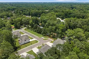 1992 Highgrove Ct, Atlanta, GA 30345 - Photo 4