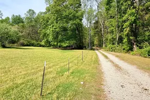 1129 Cave Springs Rd, Douglasville, GA 30134 - Photo 4