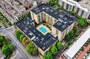 711 Cosmopolitan Dr NE, Atlanta, GA 30324 - Photo 2