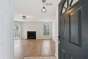 1465 Keys Crossing Dr NE, Brookhaven, GA 30319 - Photo 2