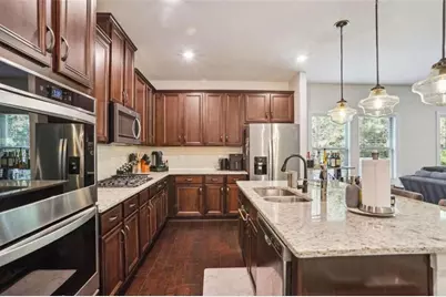 1122 Hibiscus Way SW, Mableton, GA 30126 - Photo 4