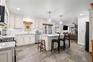 2808 Beverly Hills Dr, Marietta, GA 30068 - Photo 14