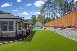 2808 Beverly Hills Dr, Marietta, GA 30068 - Photo 44