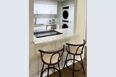 5155 Roswell Road #6, Atlanta, GA 30342 - Photo 2