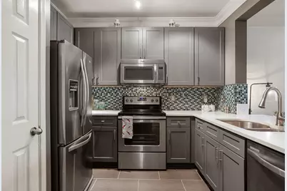 1120 Westchester Ridge NE, Brookhaven, GA 30329 - Photo 4