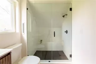 1739 Lyle Ave, College Park, GA 30337 - Photo 26