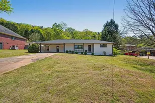 17 Crestwood Rd, Cartersville, GA 30121 - Photo 2