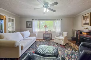 636 Holly Dr, Gainesville, GA 30501 - Photo 8